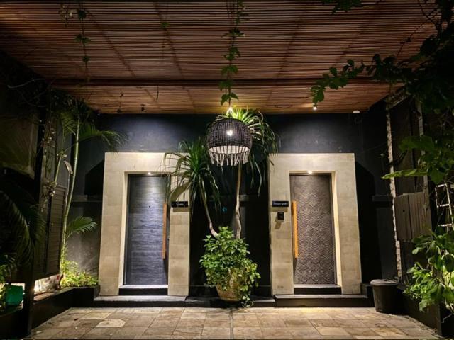 Teratai Seminyak (Bali)
